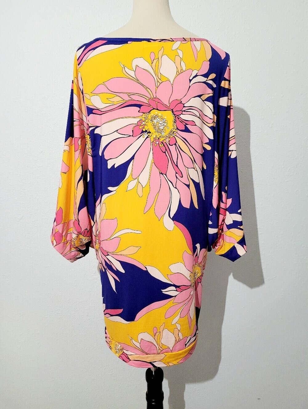 Trina Turk Floral Shift Dress Large L Pink Yellow Blue Bell Sleeve Stretch Beach - Picture 8 of 11